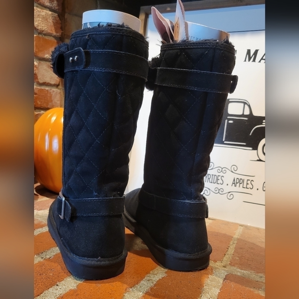 Sonoma quilted black suede mid-calf faux fur lined fuzzy boots - Picture 3 of 7
